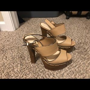 Jessica Simpson Platform Sandals Size 7